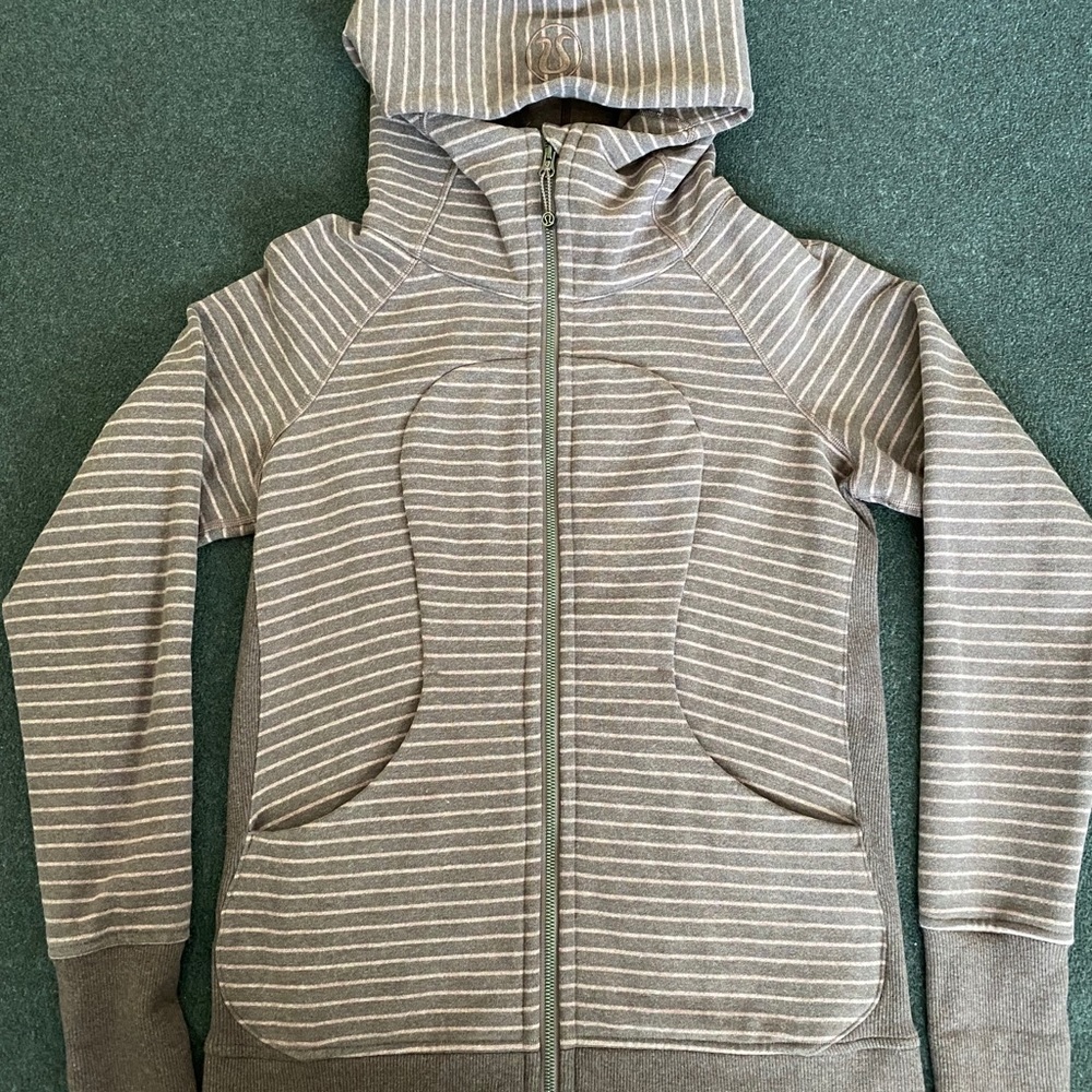 Lululemon Women’s Scuba Full Zip Sweatshirt